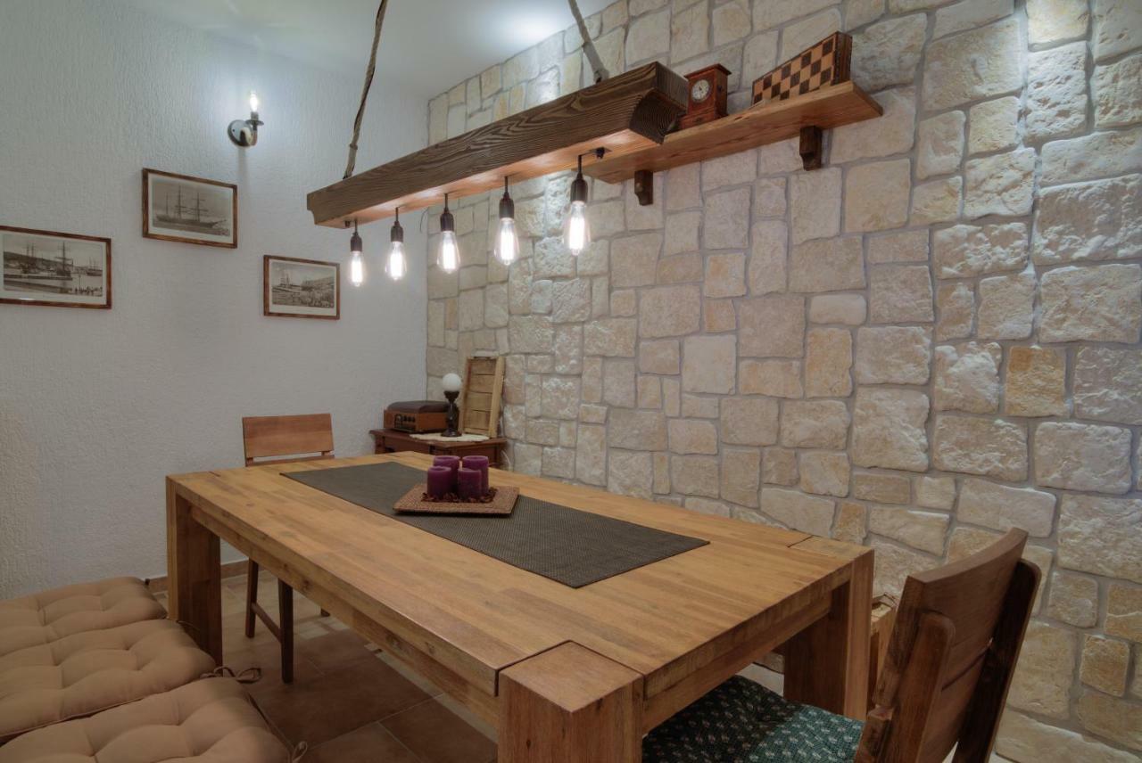 סנג' Apartment Barbara מראה חיצוני תמונה