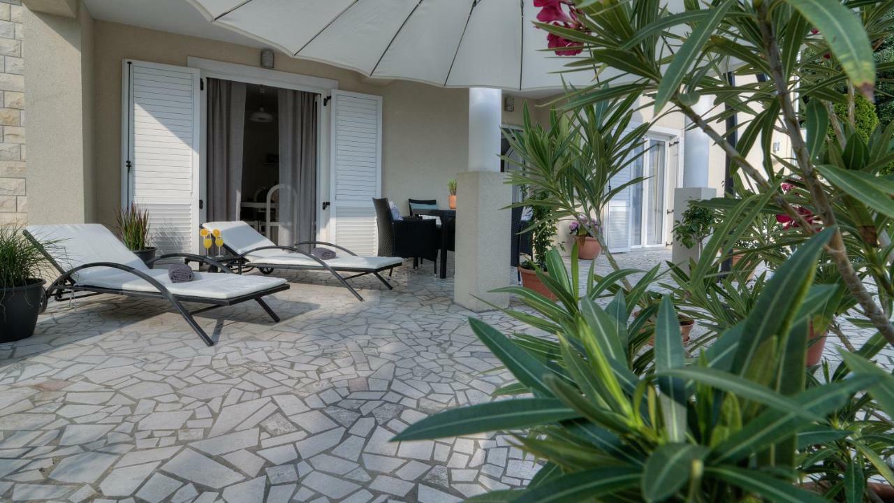 סנג' Apartment Barbara מראה חיצוני תמונה