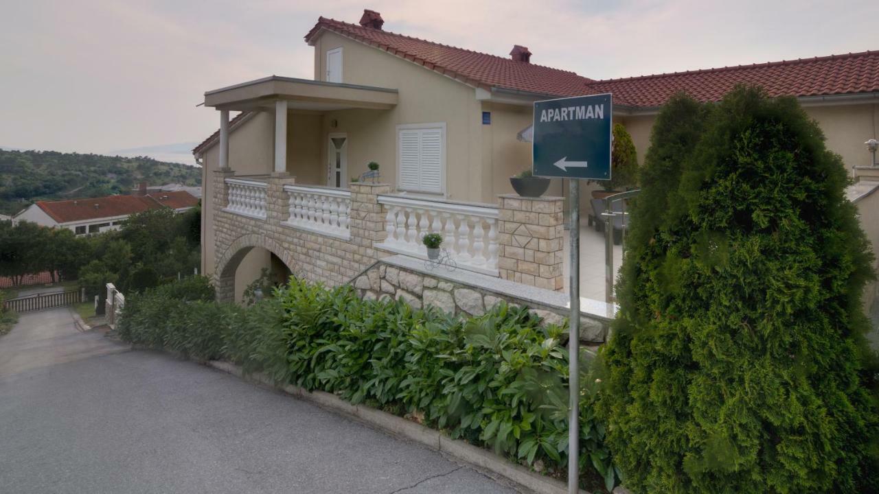 סנג' Apartment Barbara מראה חיצוני תמונה