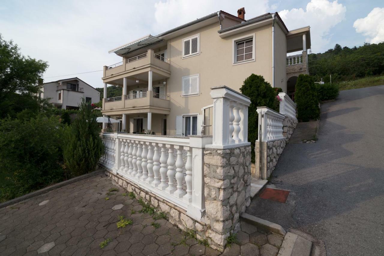 סנג' Apartment Barbara מראה חיצוני תמונה
